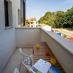 Mala Apartamento Funtana