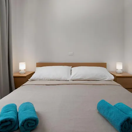 Mala Apartment *