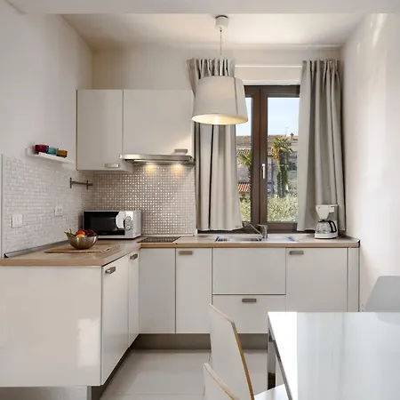 Mala Apartment *
